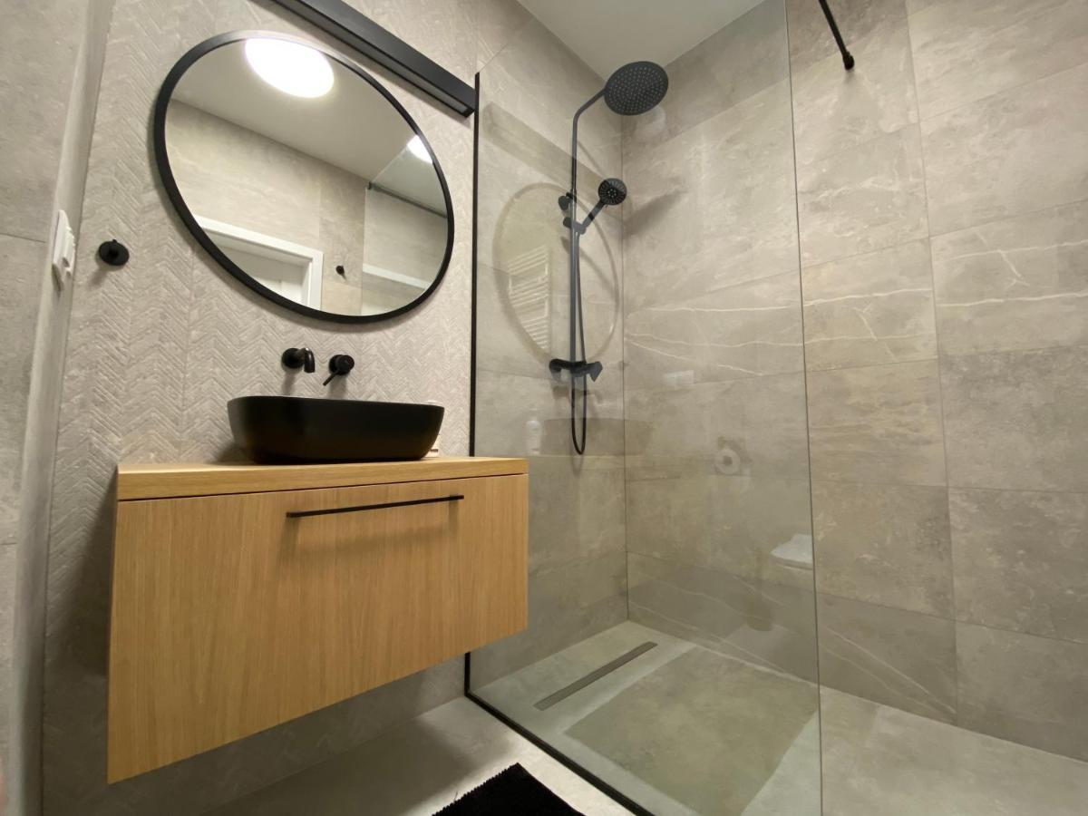 Appartamento Apartament Aurora Olsztyn  Esterno foto